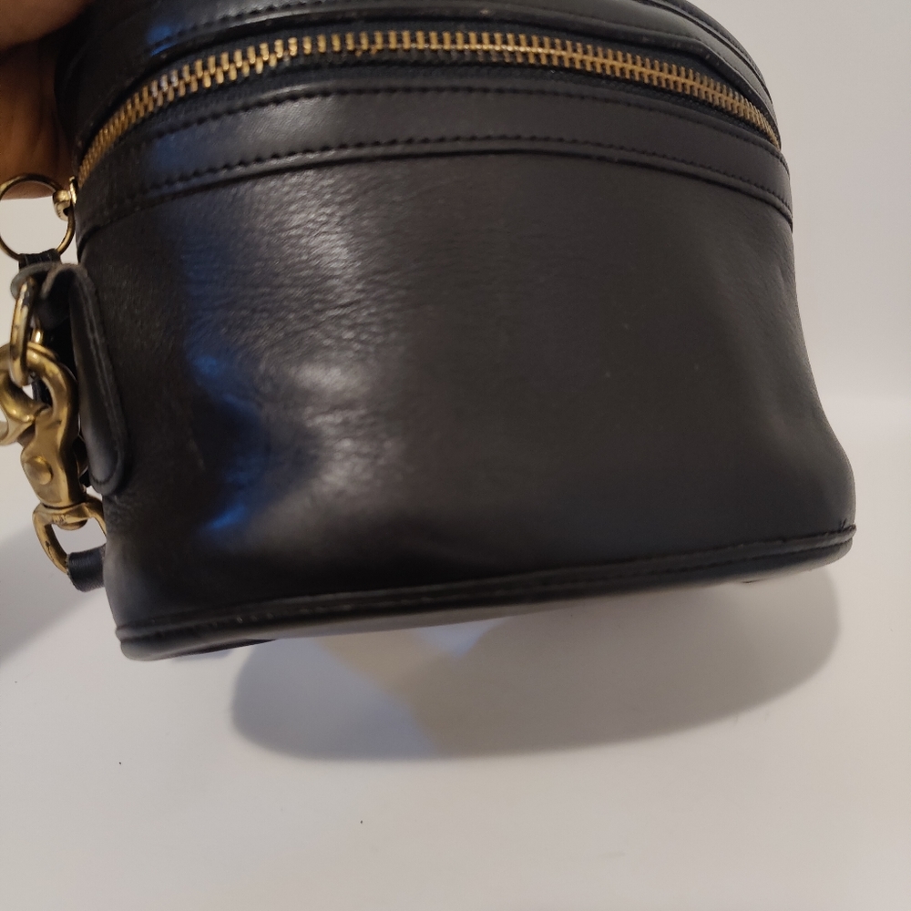 Coach Black Leather Top-Handle Crossbody Bag with Gold Hardware - Picture 3 of 12